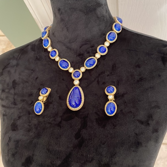 Christian Dior Lapis Lazuli Glass Cabochon Necklace and set  Earrings 80’s RARE - Picture 2 of 13